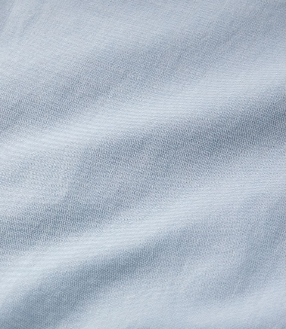 Men's Comfort Stretch Performance® Chambray Shirt, Long-Sleeve, Slightly Fitted Untucked Fit L.L.Bean Essential