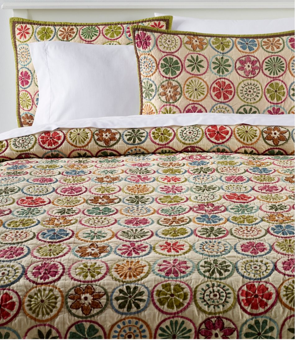 Blooming Circles Quilt Collection L.L.Bean Featured