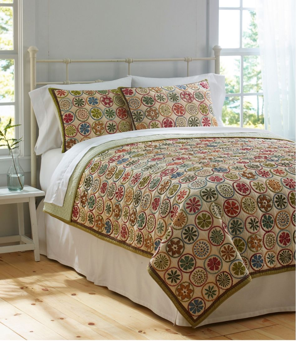 Blooming Circles Quilt Collection L.L.Bean Featured
